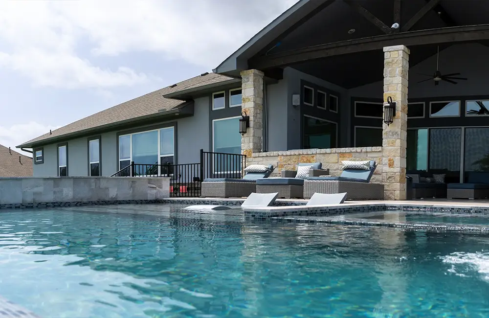Swimming Pool Repair Service